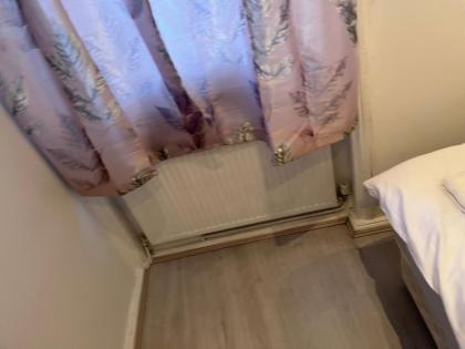 Y2 guest house - image 25