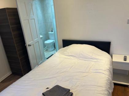 Y2 guest house - image 29