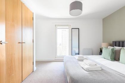 The Hackney Central Apartment - image 22