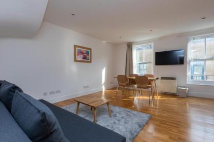 Spaciously renovated 2BD Flat - Camden - image 26