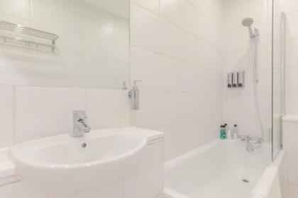 Bright and Spacious 1BD Flat - Camden - image 21