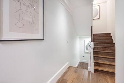 Arcore Premium Apartments Craven Street - image 23