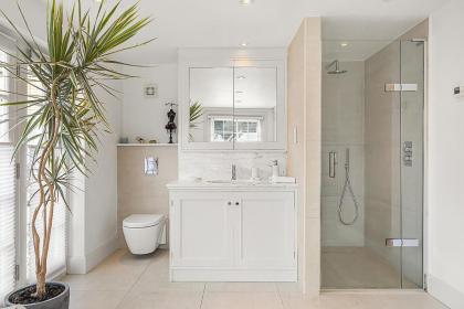 Veeve - Heart of Hampstead - image 22