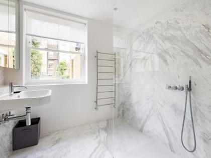 Pass the Keys Lovely 3 bedroom Mews House in Chelsea - image 26