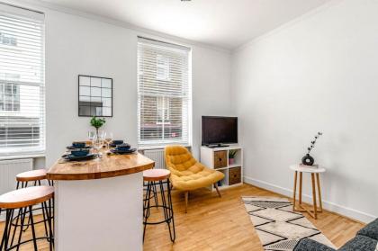 Cozy Covent Garden/Oxford Street apartment - image 14