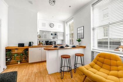 Cozy Covent Garden/Oxford Street apartment - image 19