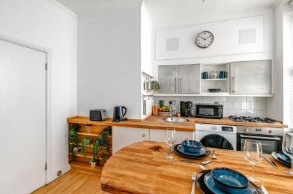Cozy Covent Garden/Oxford Street apartment - image 9