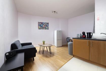 Charmstay Shepherds Bush - image 12
