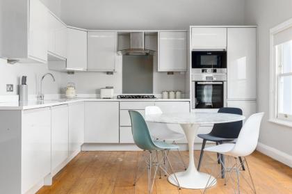 The Notting Hill Apartment - image 22
