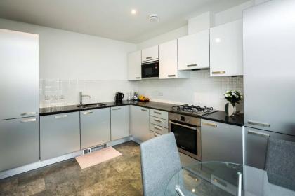 Superb Retreat Flat Central - image 21