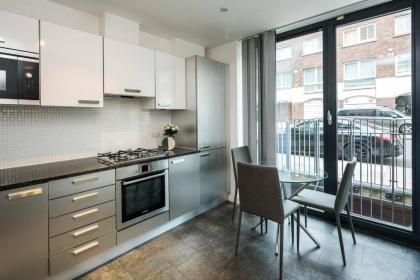 Superb Retreat Flat Central - image 22
