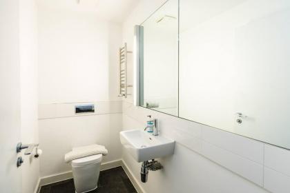 Superb Retreat Flat Central - image 25