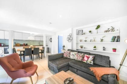 Spacious 2 bedroom Apartment in Camden