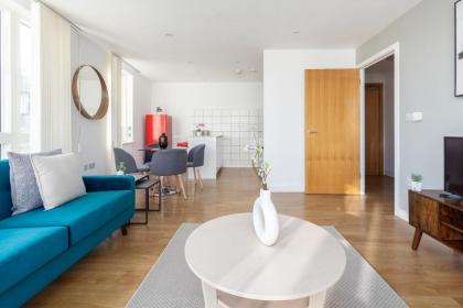 The Bow Apartment - image 21