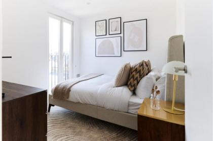 The Fulham Place - Classy 5BDR House with Garden - image 23