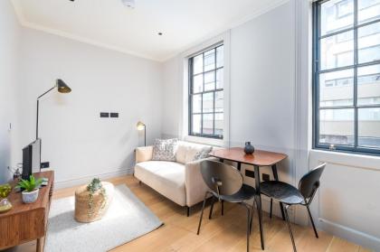 Trendy London Home GS1