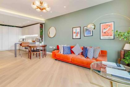 Luxury 1 bed in Soho House Building w pool gym - image 30