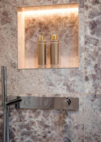 Marble Arch Suite 9-Hosted by Sweetstay - image 25