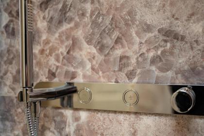 Marble Arch Suite 9-Hosted by Sweetstay - image 27
