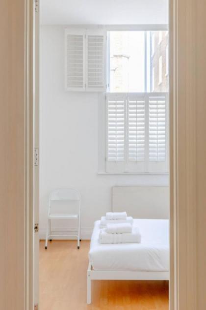 Chic 2BD Flat - 5 Minutes from Marylebone - image 24