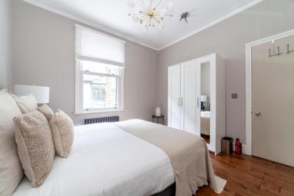 The Hammersmith Villa - image 21