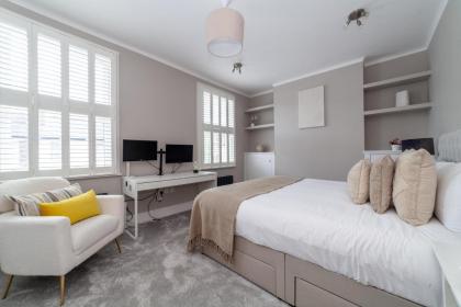 The Hammersmith Villa - image 28