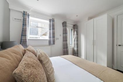 The Westbourne Villa - image 30