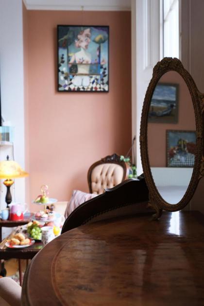 Quaint Apartment in Primrose Hill London - image 21
