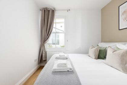 The Shepherd's Bush Luxury Villas - image 25