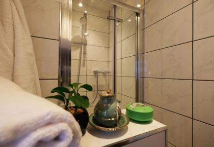 Adorable Apartment in The Heart of Primrose Hill - image 22