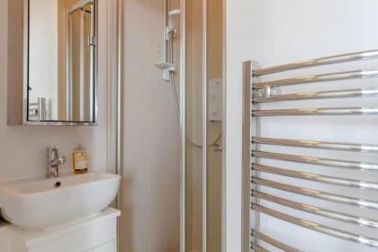 Incredibly Located Studio Flat - Camden Town - image 29