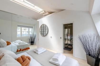 Stylish 1BD Flat 5 Mins to Harrods- Knightsbridge - image 27