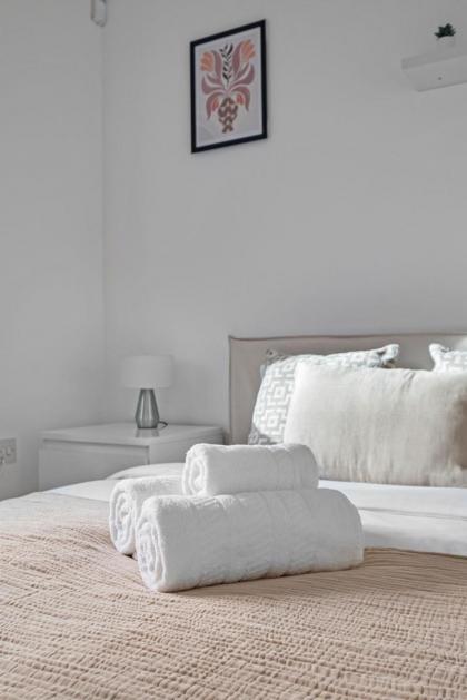 Terrace & King's Cross - City Apartment - image 23