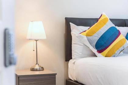 Quality Spitalfields Accommodations - image 24