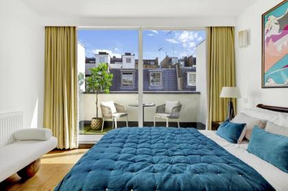 3 bdrm Notting Hill Mews house - 2 balconies 