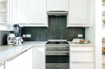 3 bdrm Notting Hill Mews house - 2 balconies - image 21