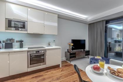 Grays Inn by Q Apartments - image 27