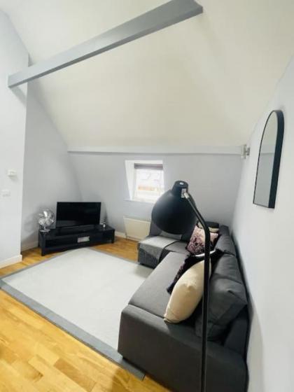 The Hampstead Residence - image 24