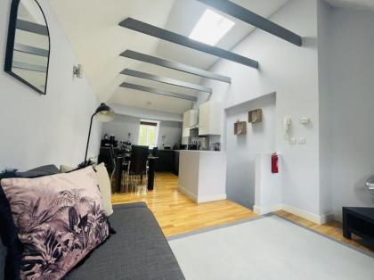 The Hampstead Residence - image 27