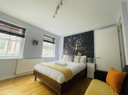 The Hampstead Residence - image 30