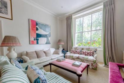 Luxurious & Stylish 2BD House - Bayswater! - image 25