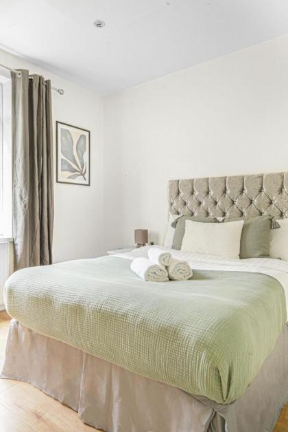 Paddington Station - City Apartment - image 27