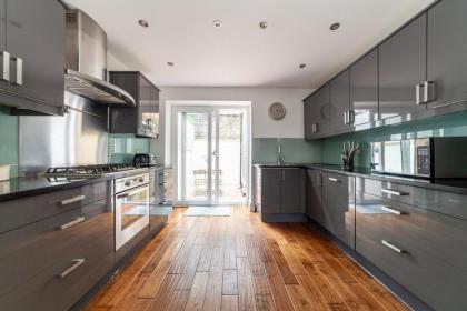 The Hammersmith Apartments - image 16
