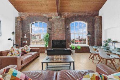 Large Industrial Style 2 Bedroom Flat! London 