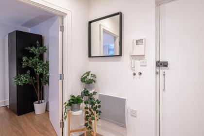 Turnmill Apartments - image 21