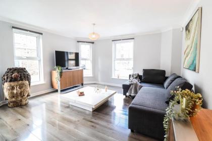 3 Foundry Place - image 27