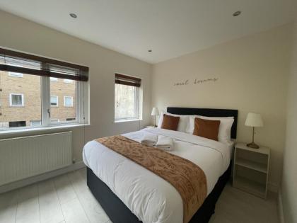 Islington Town House - image 23