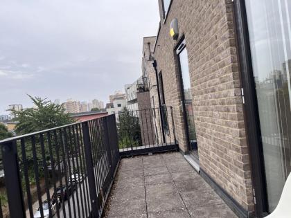 Lovely Charming 2-Bedroom Apartment in Bow London London