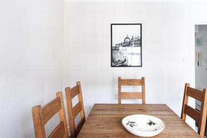 Inverness Terrace Homely 2 Bedroom INV-04 - image 29