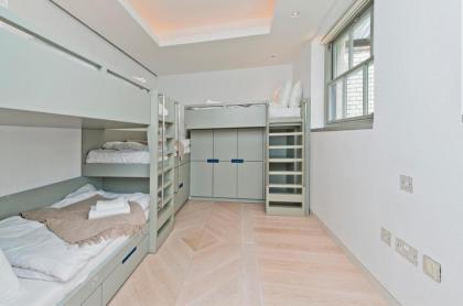 Amazing South Kensington Mews House by UnderTheDoormat - image 8
